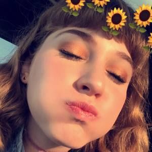 Meet your Posher, Brenna